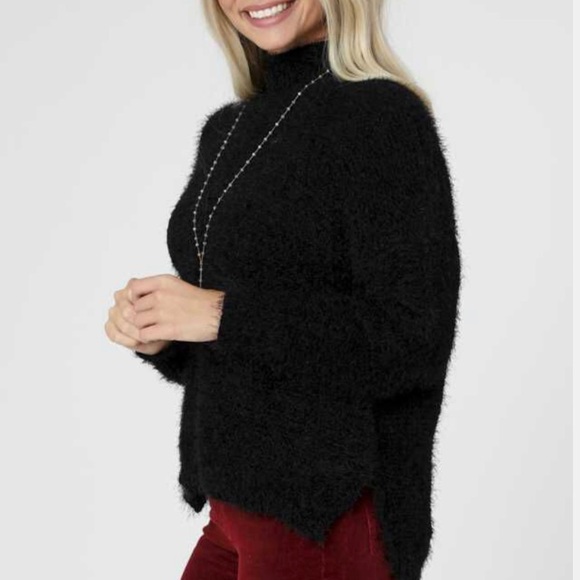 Altar’d State Mina Eyelash Sweater - Picture 3 of 7